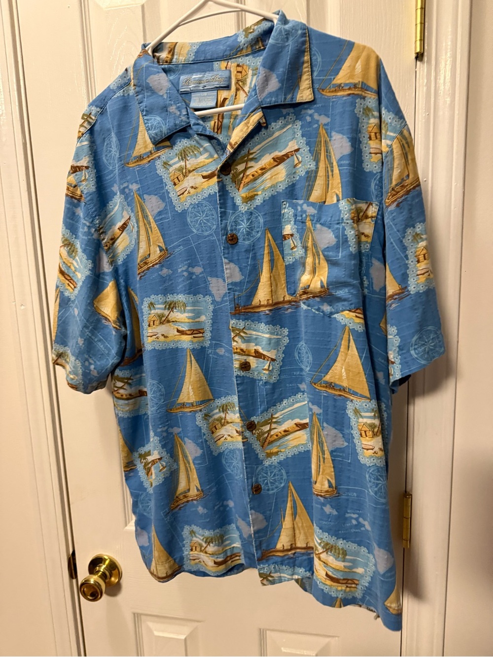 Casual Blue Sailboat Print Short-Sleeve Button-Down Hawaiian Shirt